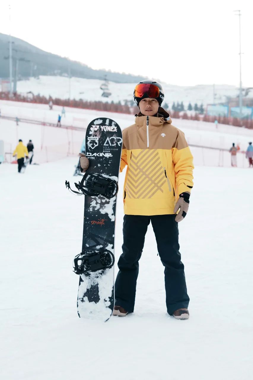 张义威:单板滑雪的精神在于freestyle