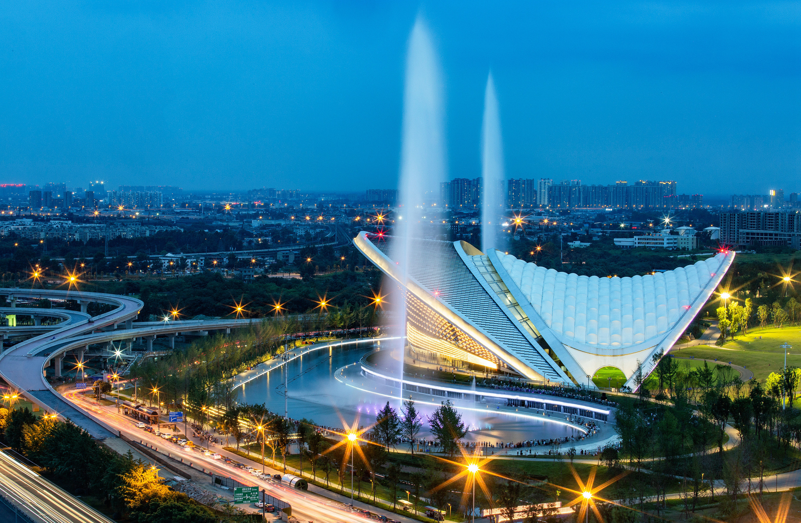 成都大运会今晚落幕 "闭幕式是一台大型音乐歌舞剧"