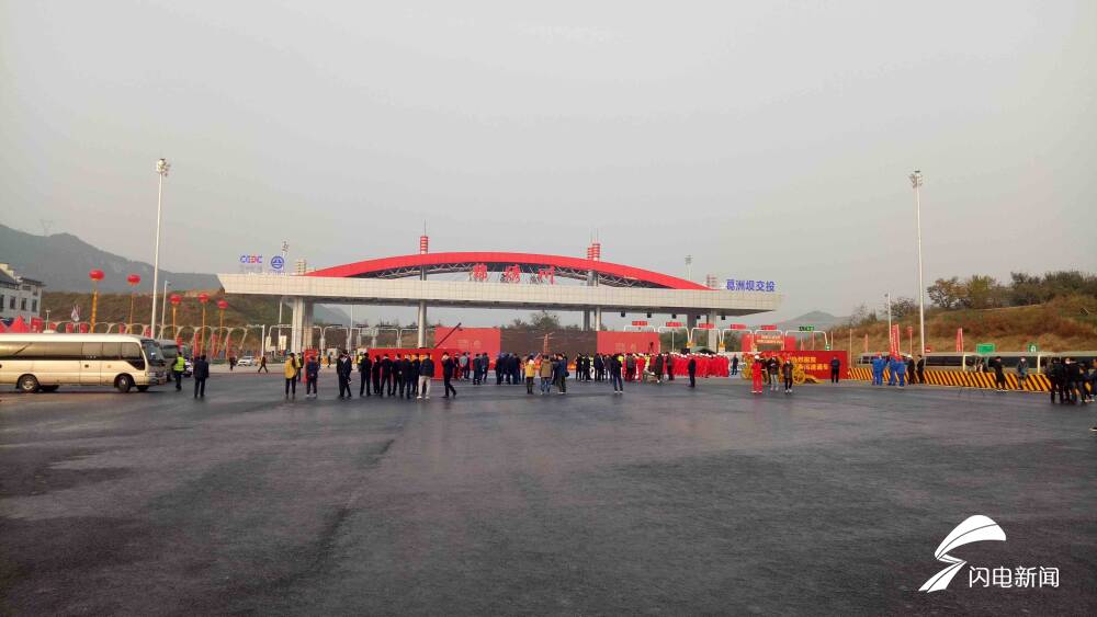 济泰高速今天正式通车!济南到泰安只需半个小时