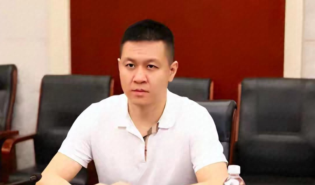 李禾禾:走出光环的外交世家成功之路