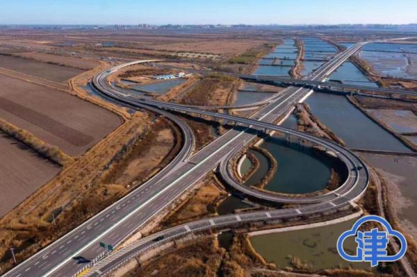 塘承高速公路滨海新区段暨宁车沽收费站正式开通