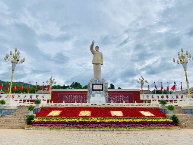 太阳广场简介图片