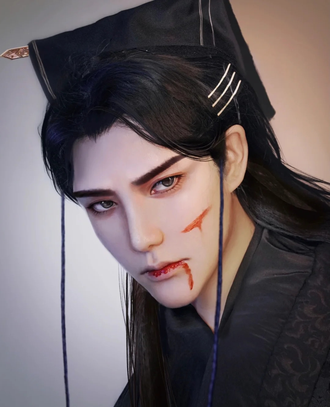 同样是cos镜玄,希小白版细腰瞩目,他和建模一模一样