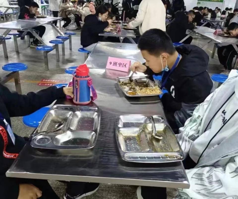 我们的2022|沂南第四中学教师刘成美:感动我的三个瞬间