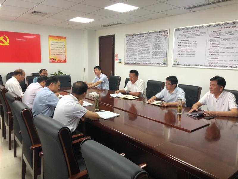 程军才主持召开农村地区疫情防控工作会议