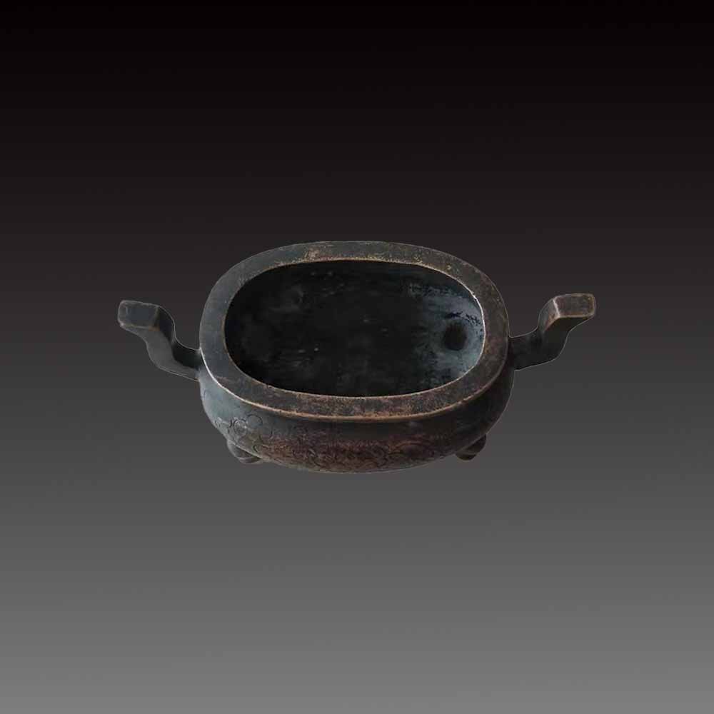 大清乾隆年制铜质香炉