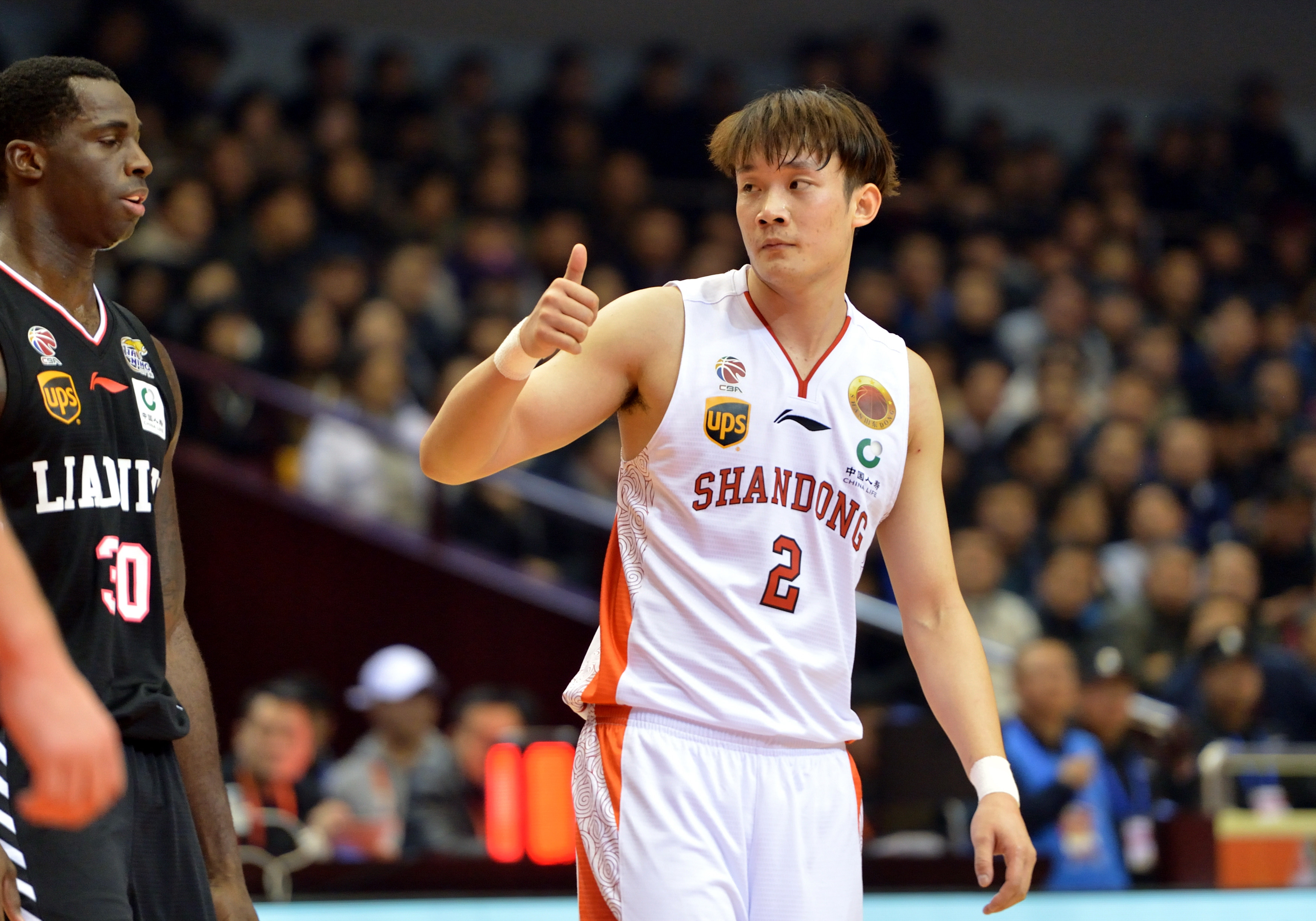 丁彦雨航去留两彷徨 景浩扬与山东男篮达成签约意向