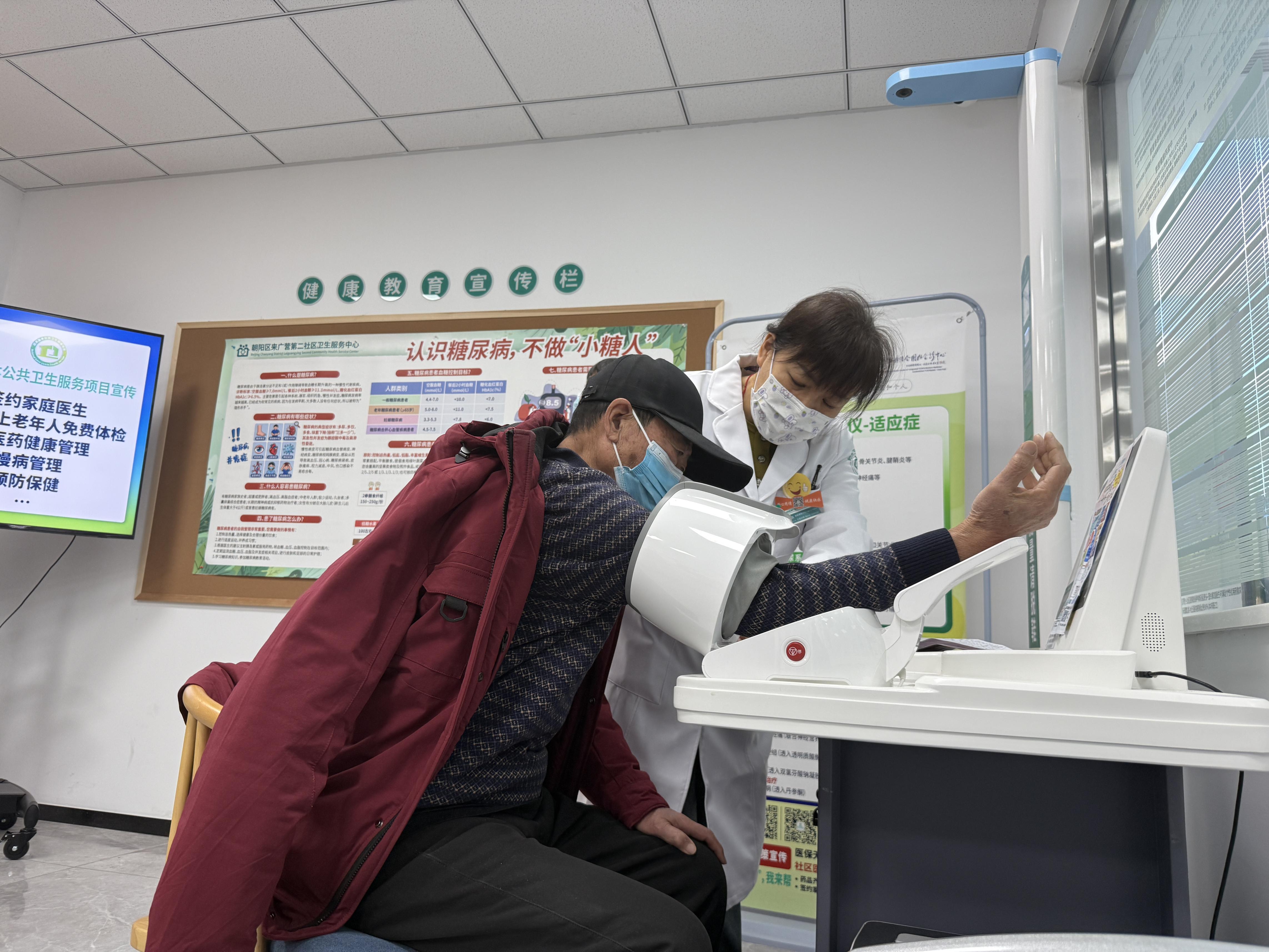 北京大学肿瘤医院门诊陪诊挂号服务老人体检全程引导，安稳完成检查的简单介绍