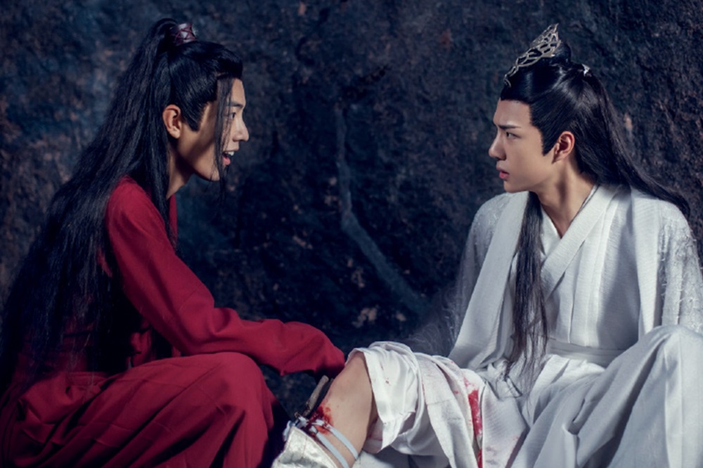 「《陈情令》cp」王一博发文竟藏肖战生日密码 双方粉丝开撕互呛