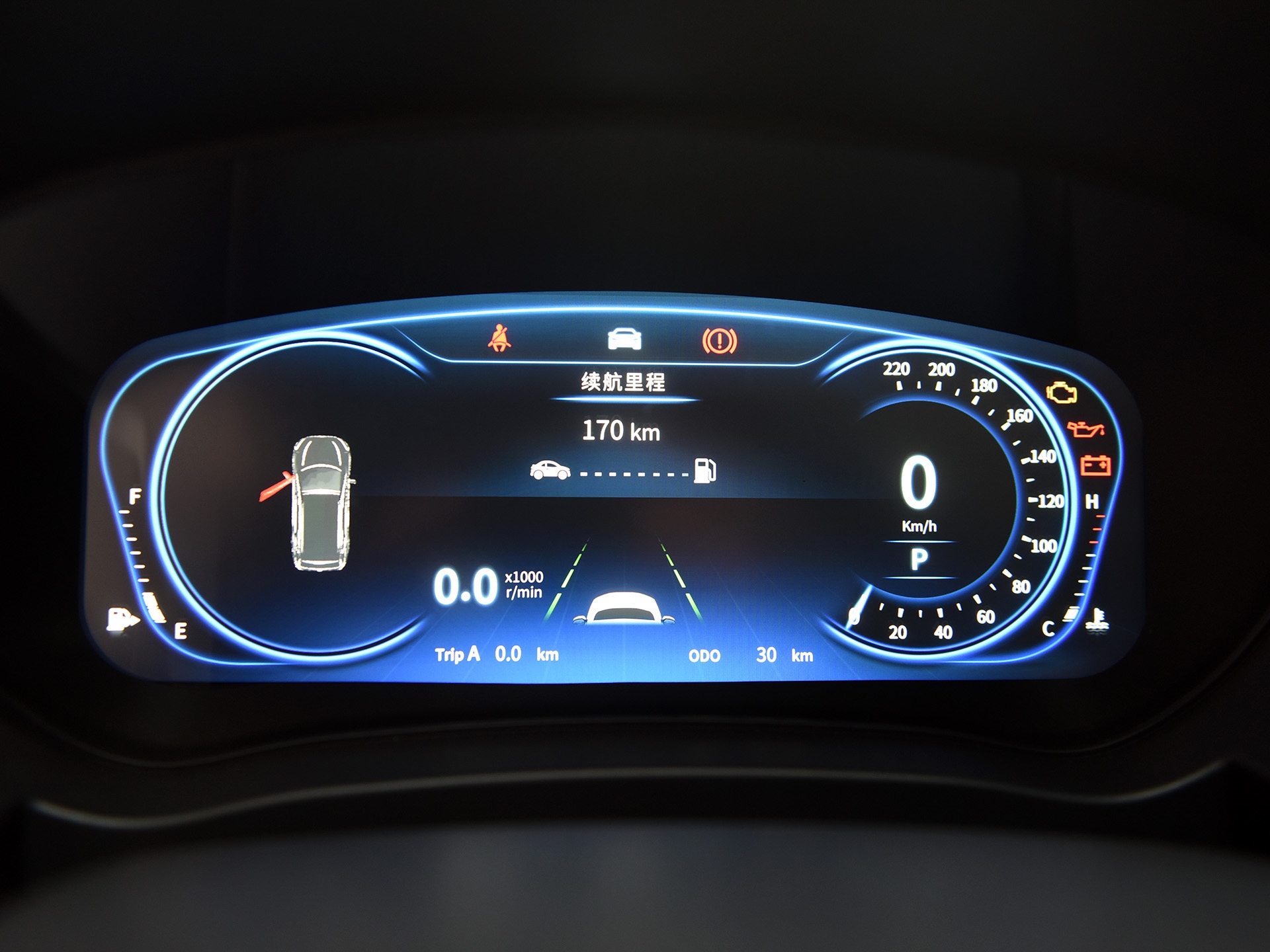 要找到汽车中的acc线,需要先打开保险丝盒