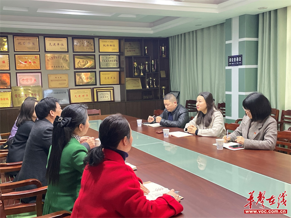 共青团衡阳市委副书记马雅琴率队赴衡阳市实验小学调研少先队工作