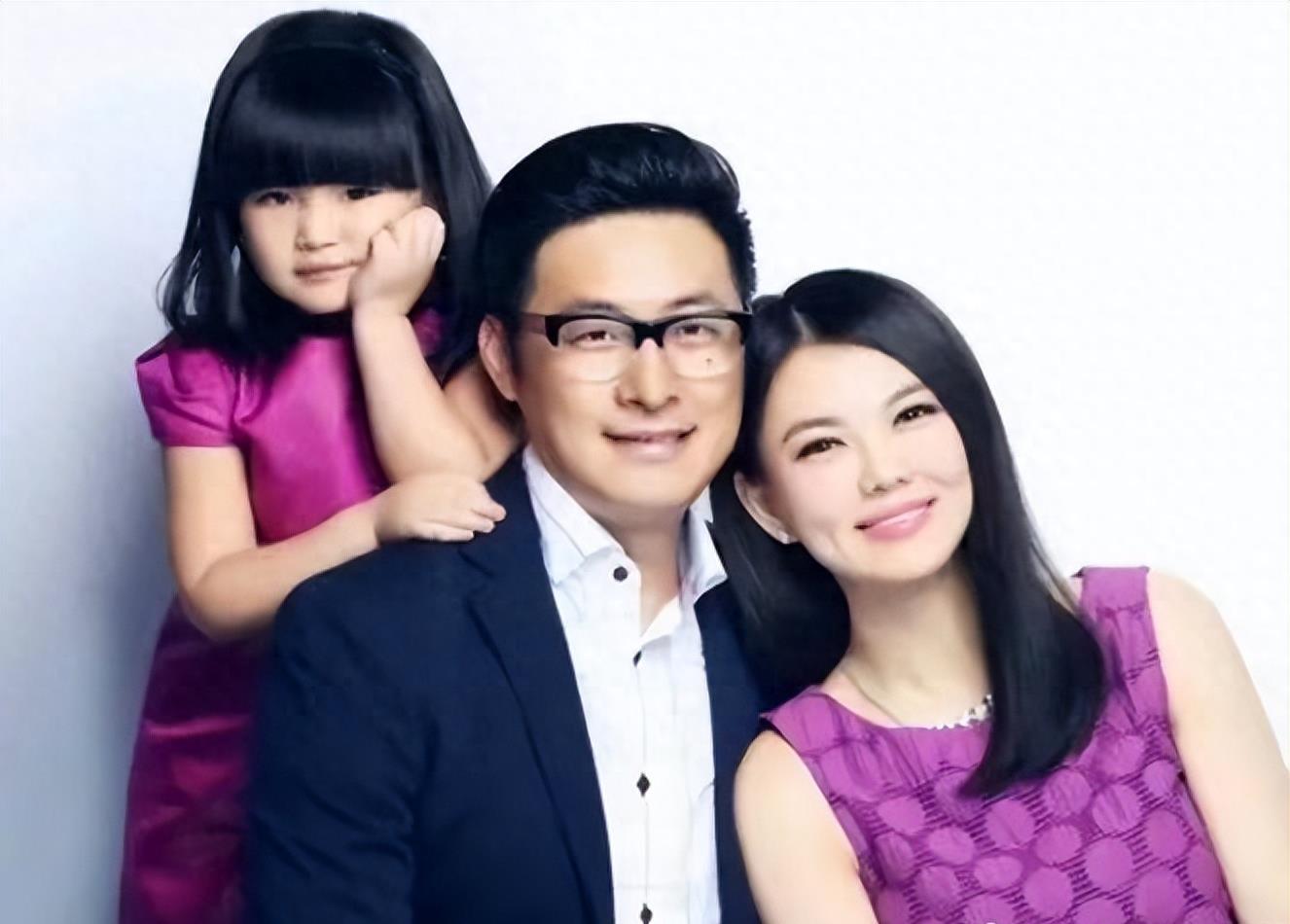 王岳伦紧急发文警告前妻李湘,秀恩爱请注意形象,别影响我的家庭