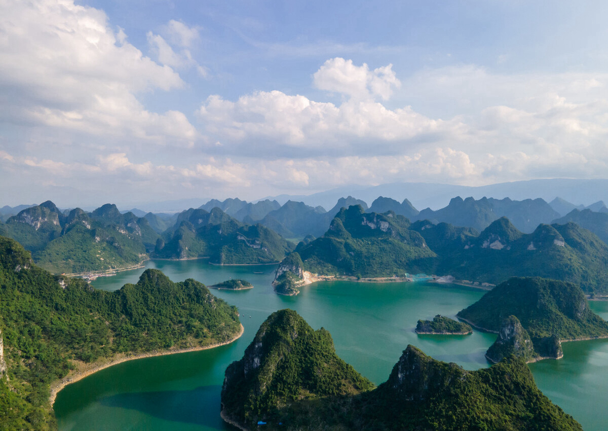 一省一景·广西|十万大山里的喀斯特王国,"桂林山水"不只桂林