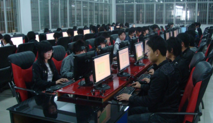 阜阳计算机学校有哪些专业