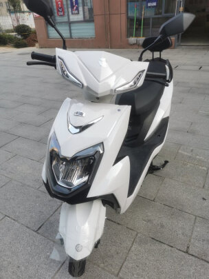 雅迪锐领2020c轻摩版价格