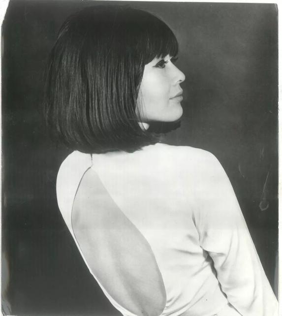 周信芳之女周采芹:两次婚姻失败,自杀未遂后,被好友送进精神科