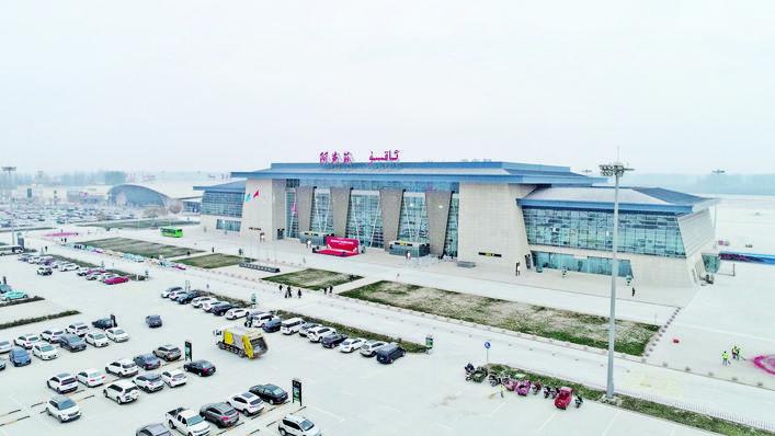 阿克苏机场t2航站楼正式投运