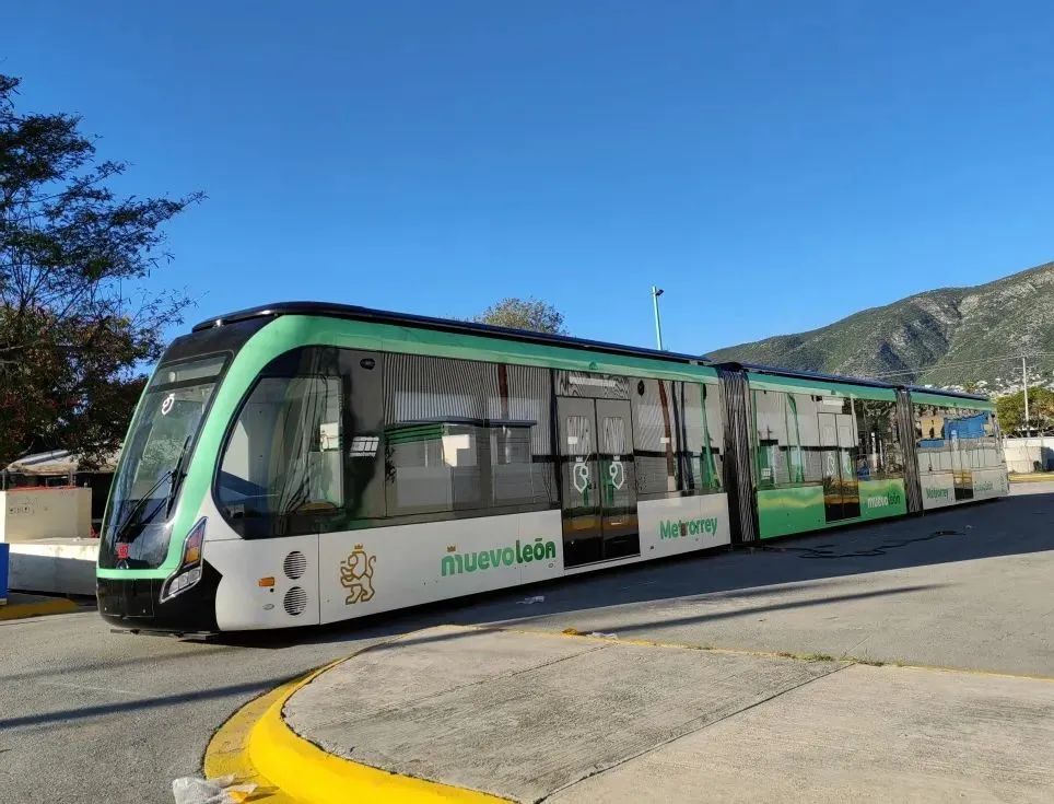 中车造墨西哥蒙特雷drt示范车正式开通运营