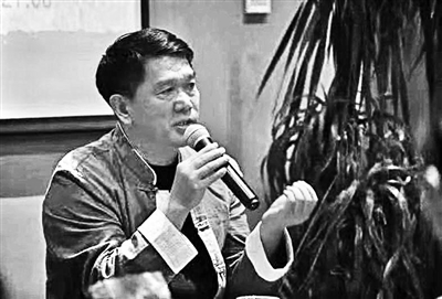 王筠    ■主题:王筠长篇小说《长津湖》分享会