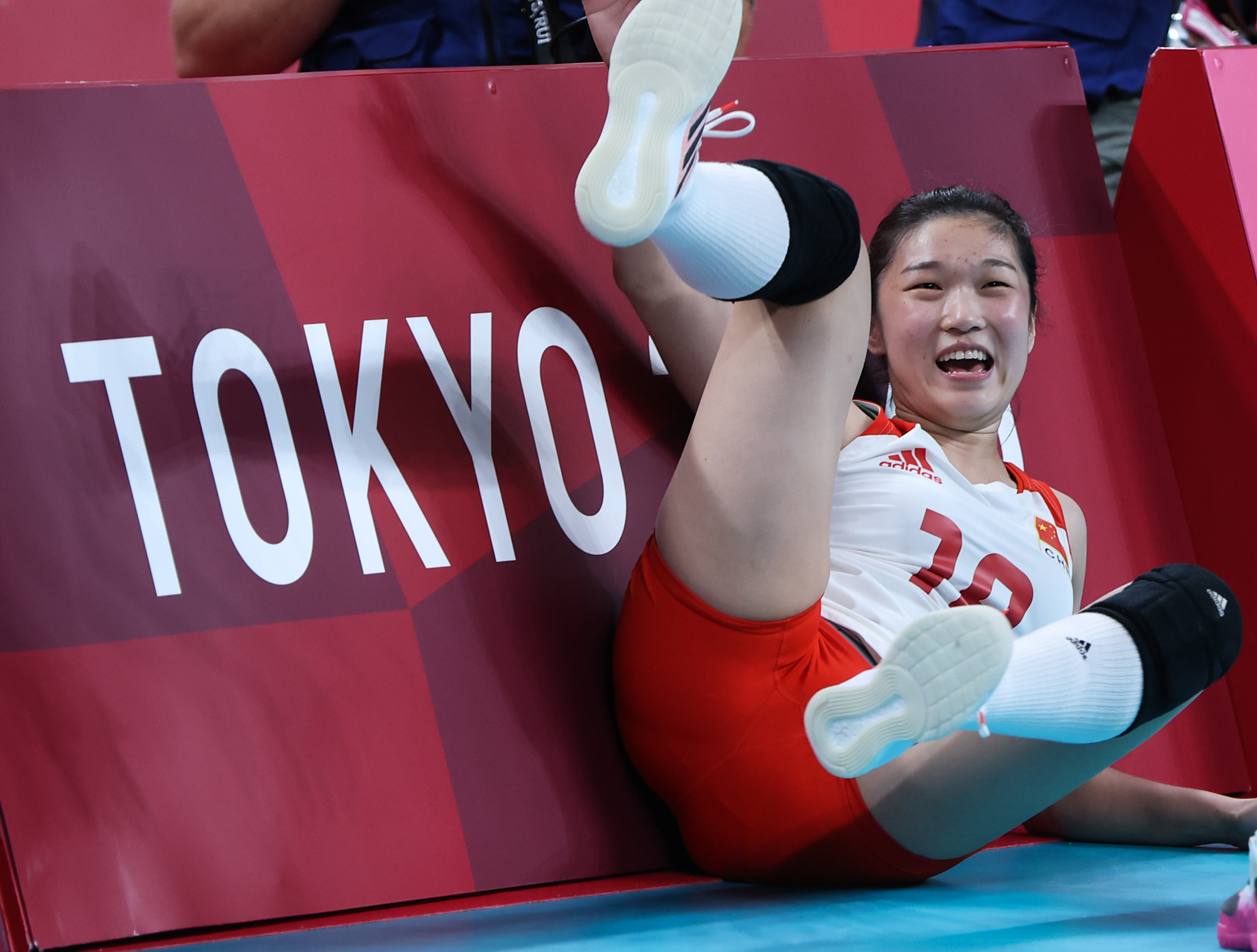 东京奥运会|女排小组赛:中国胜意大利