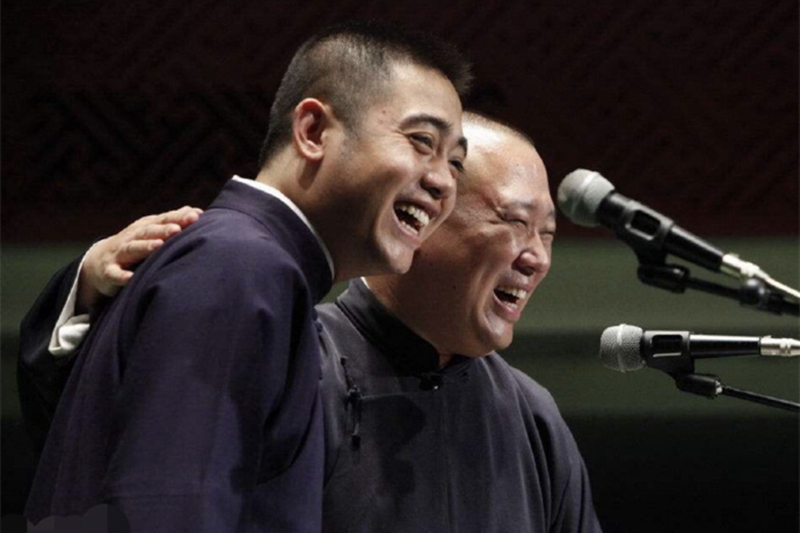 孔云龙苏州专场圆满结束,前搭档李云杰登台助演,二人感情是真好