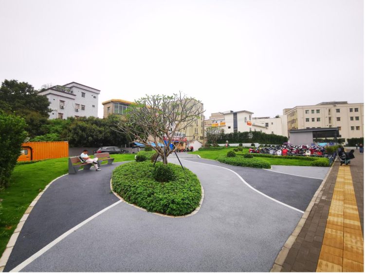 让地铁口成为城市文明窗口,坑梓街道营造文明有序出行环境