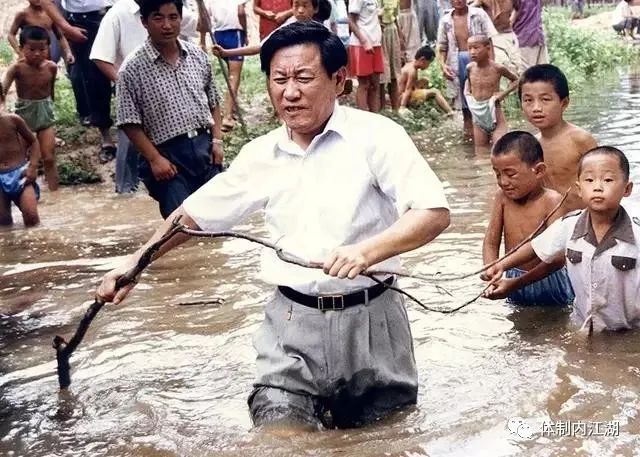 原河南省副省长王明义的艰辛求学路