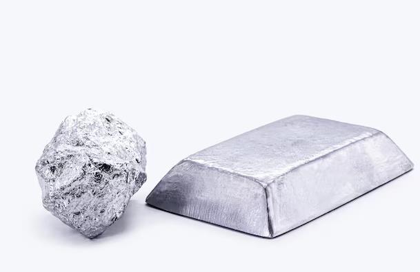 铑回收多少钱一克:铑回收价格下挫,市场担忧未来需求