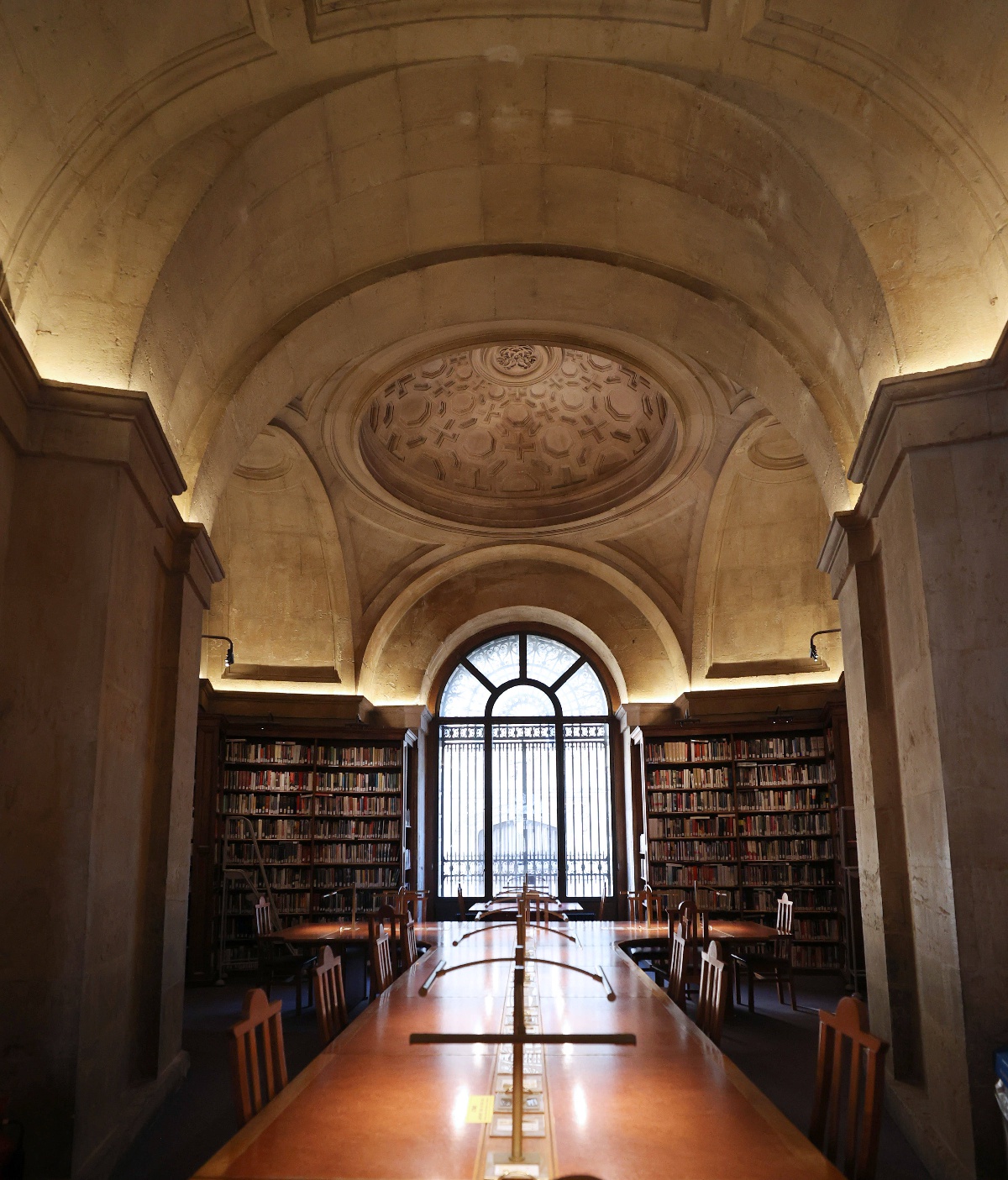 走进图书馆——英国牛津大学博德利图书馆