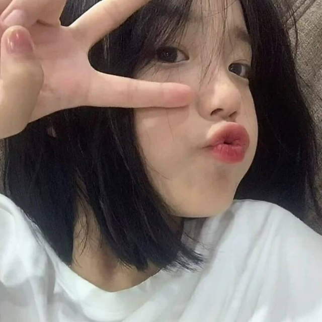 抖音热门甜妹真人女头推荐