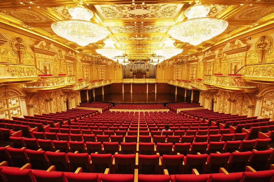 丨珠海华发中演大剧院丨