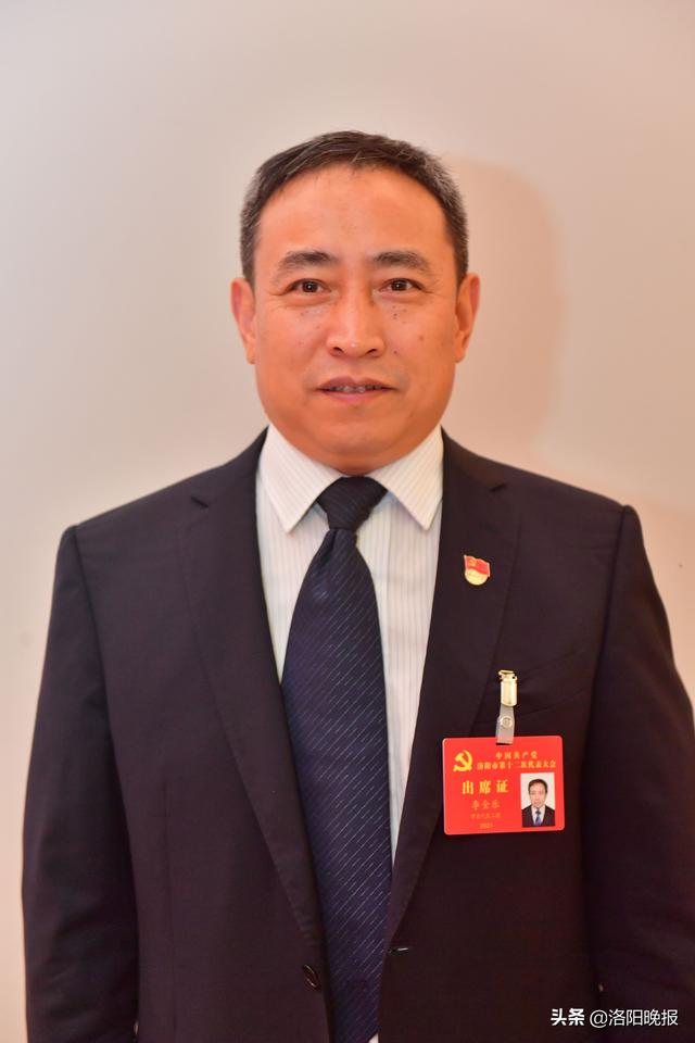 建设健康洛阳 保障人民健康——访市第十二次党代会代表李金乐