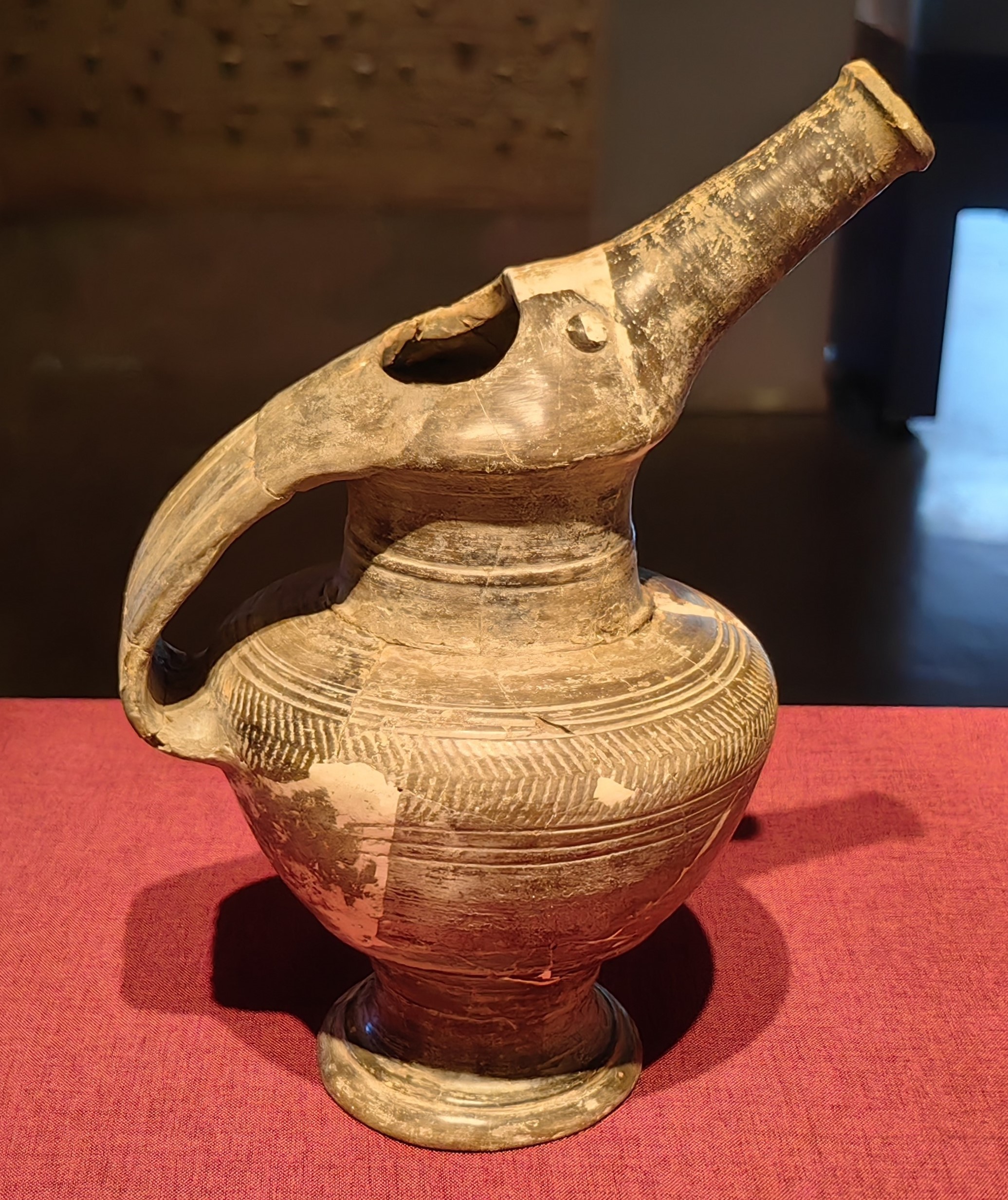 在二里头遗址思考夏代|访古