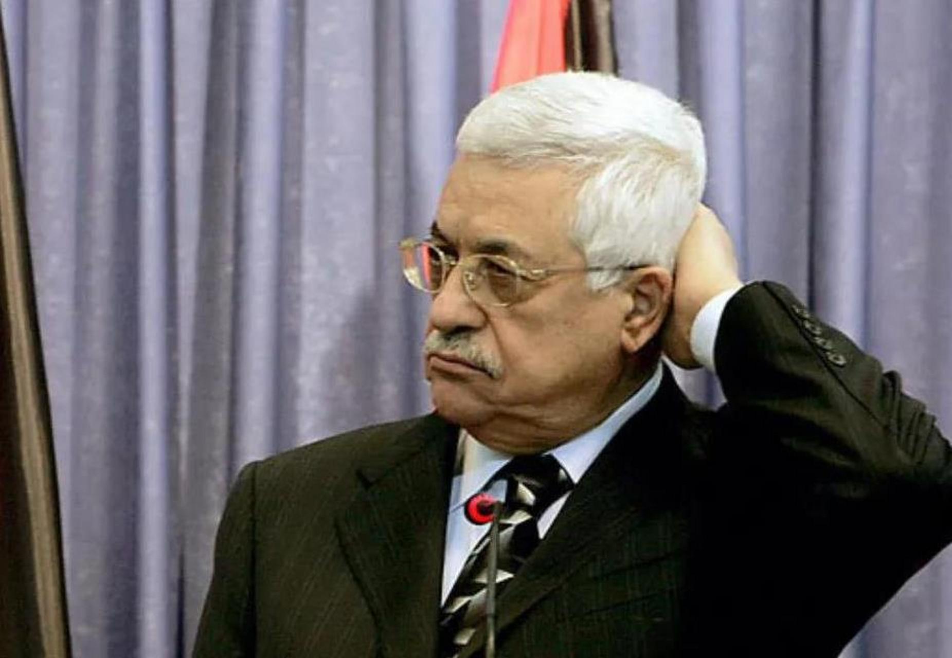 巴勒斯坦总统阿巴斯现在真的很郁闷,明明是以色列与哈马