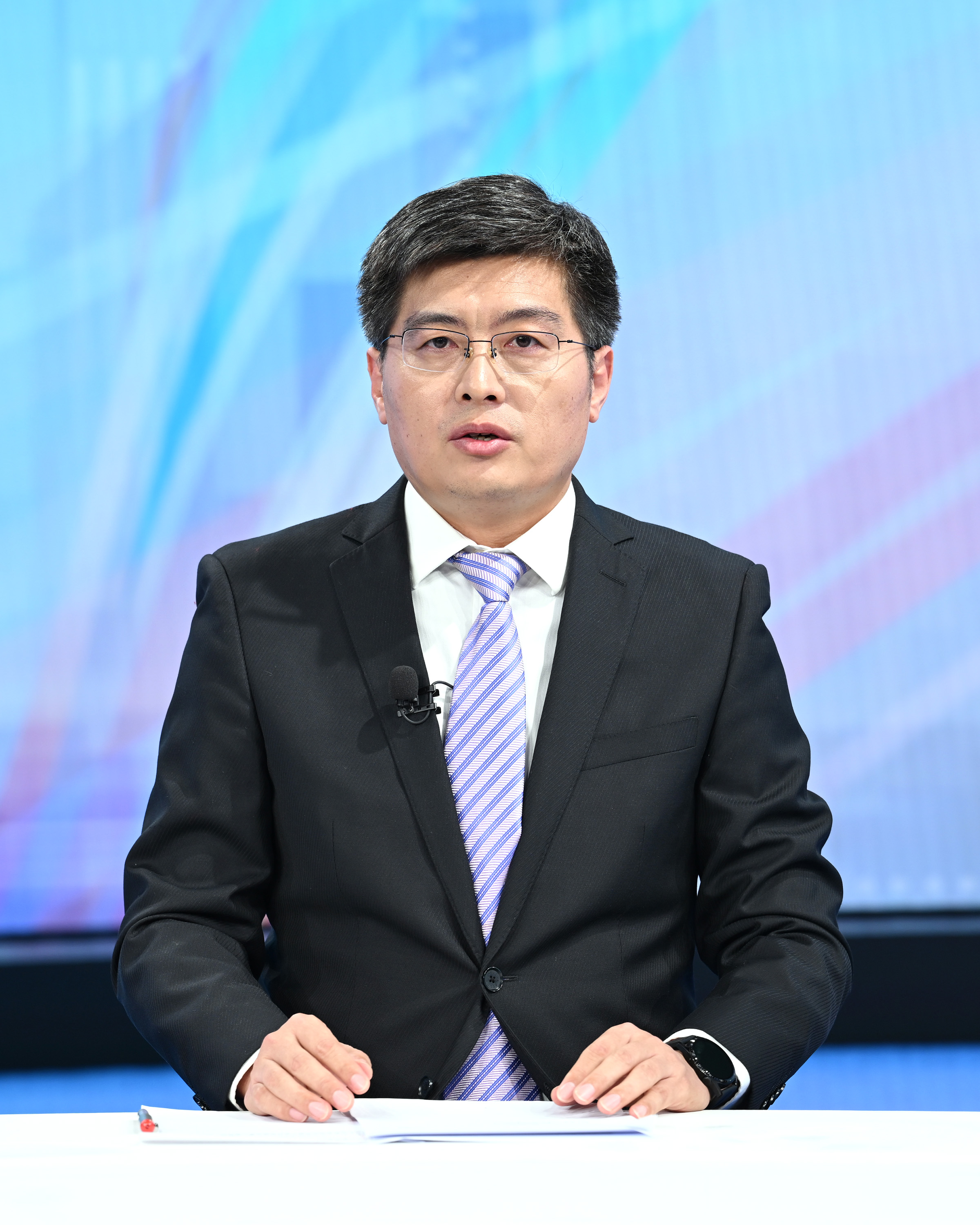 全媒头条创始人是谁啊图片(全媒头条创始人是谁啊图片大全)