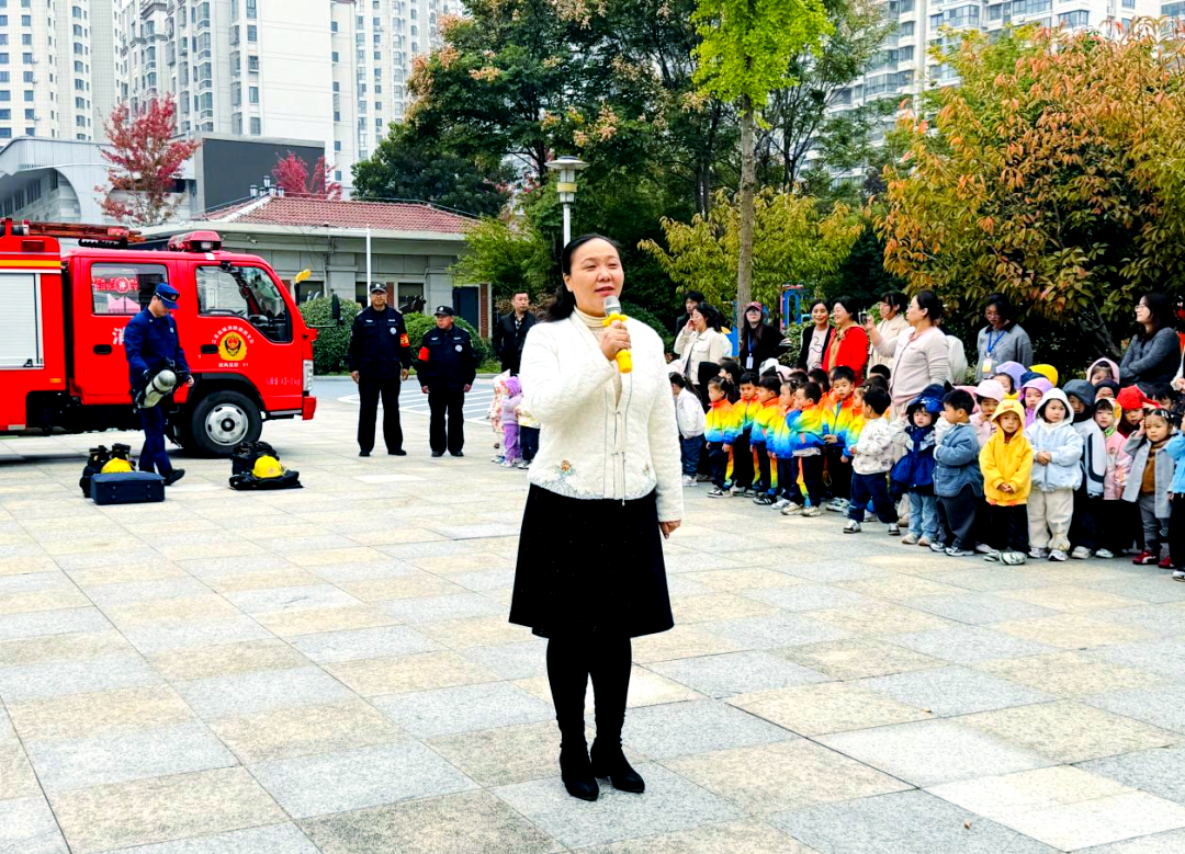 格林幼儿园消防日:主题教育与实践体验