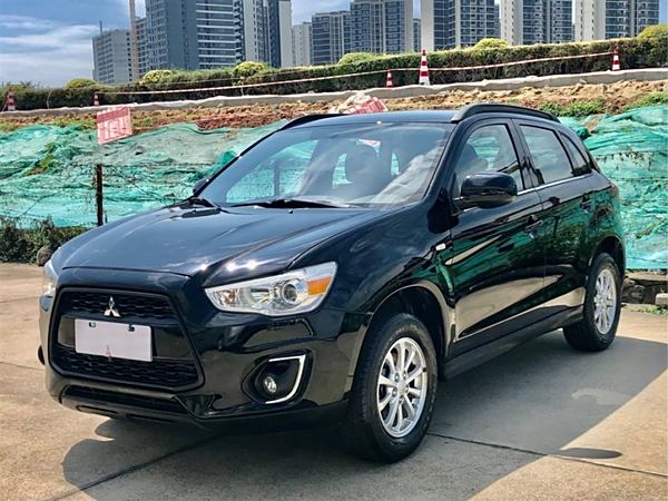 三菱劲炫asx 2013款 1.6l 手动两驱标准版