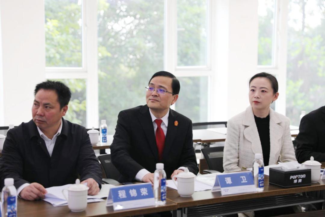 代表委员进法院3丨长寿法院实现联络覆盖率100%