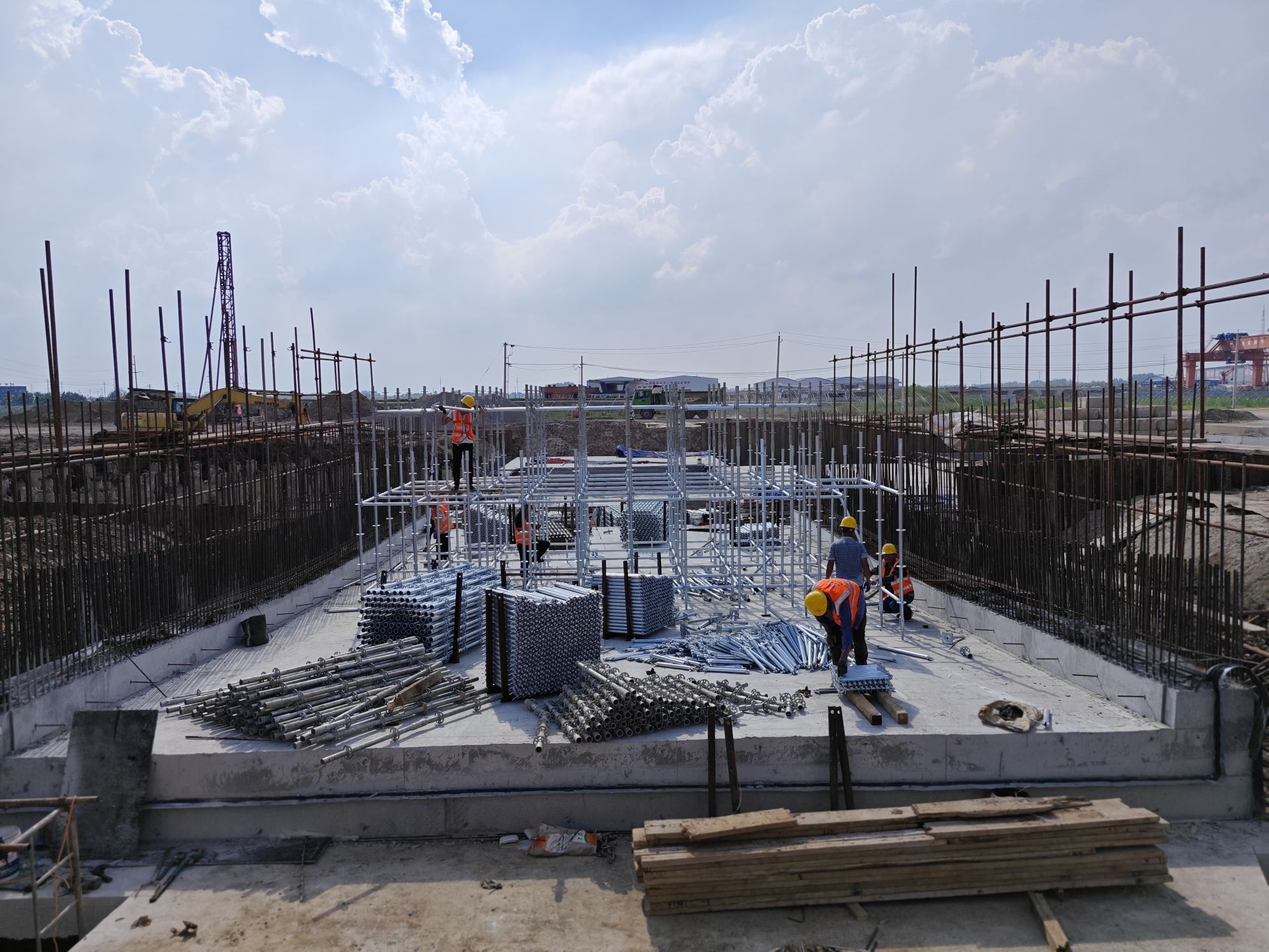 合新高铁五河站进入桩基工程施工阶段