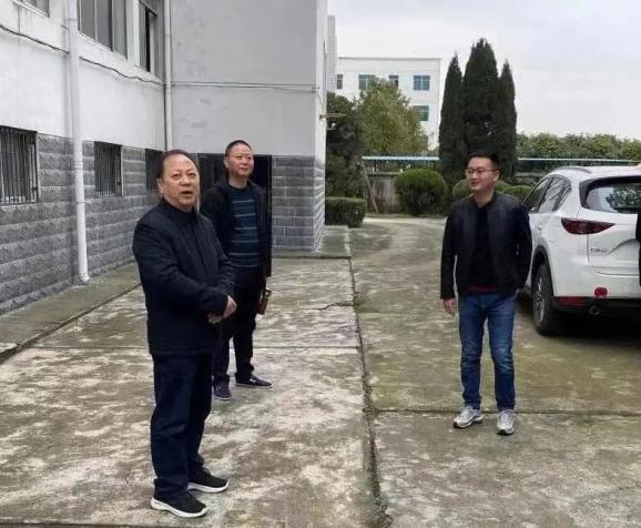 荆州中院副院长张运平到石首法院调研法庭工作