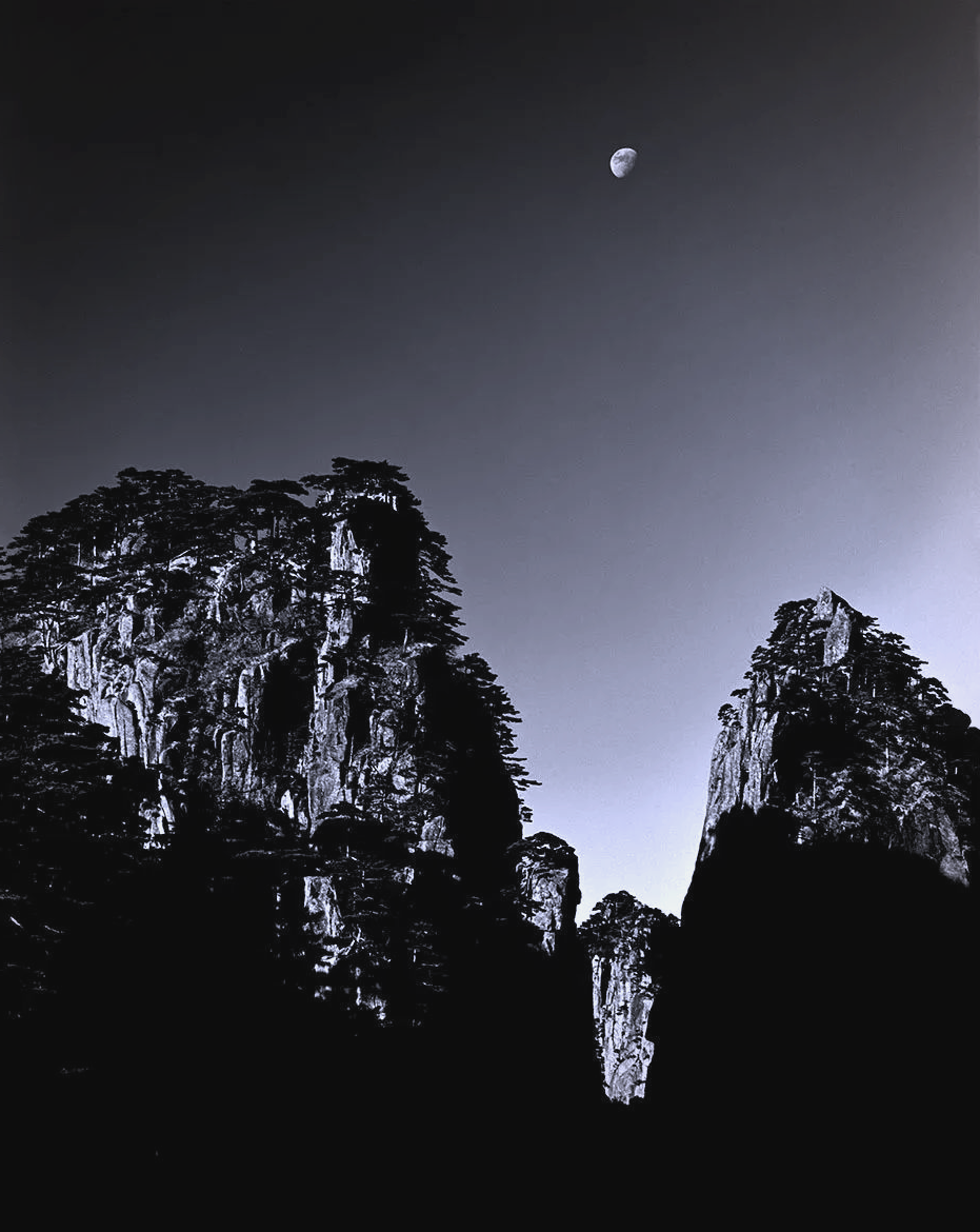 摄影师汪芜生用黑白摄影,展现黄山极致禅意风光