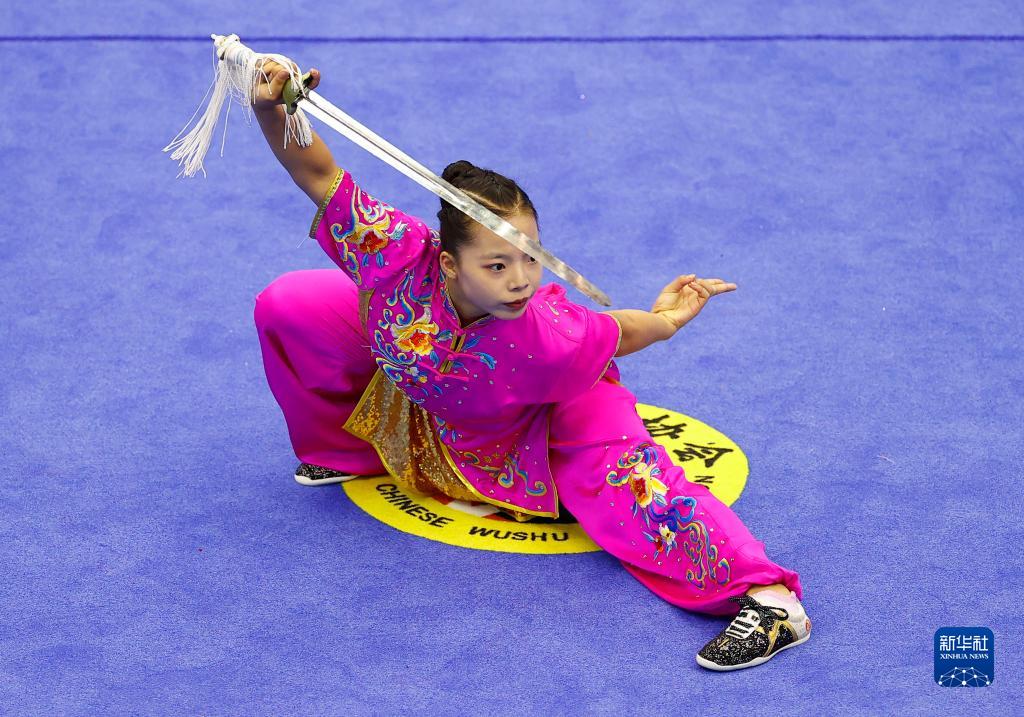 武术套路——学青会:中学组女子自选剑术赛况