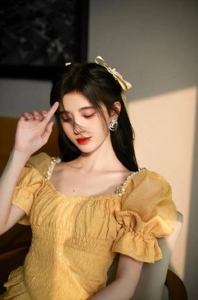 新年头戴蝴蝶结,红包都能多收几个!