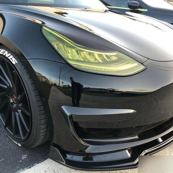 电动黑武士特斯拉model 3改装案例,黄金眼点缀的恰到好处