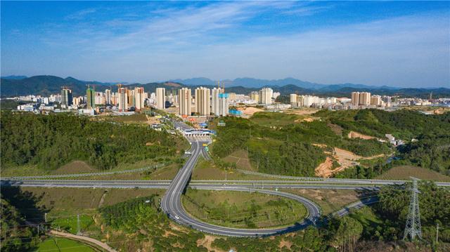 一大波航拍浦北县城图片来袭,这里面看到你们家吗?