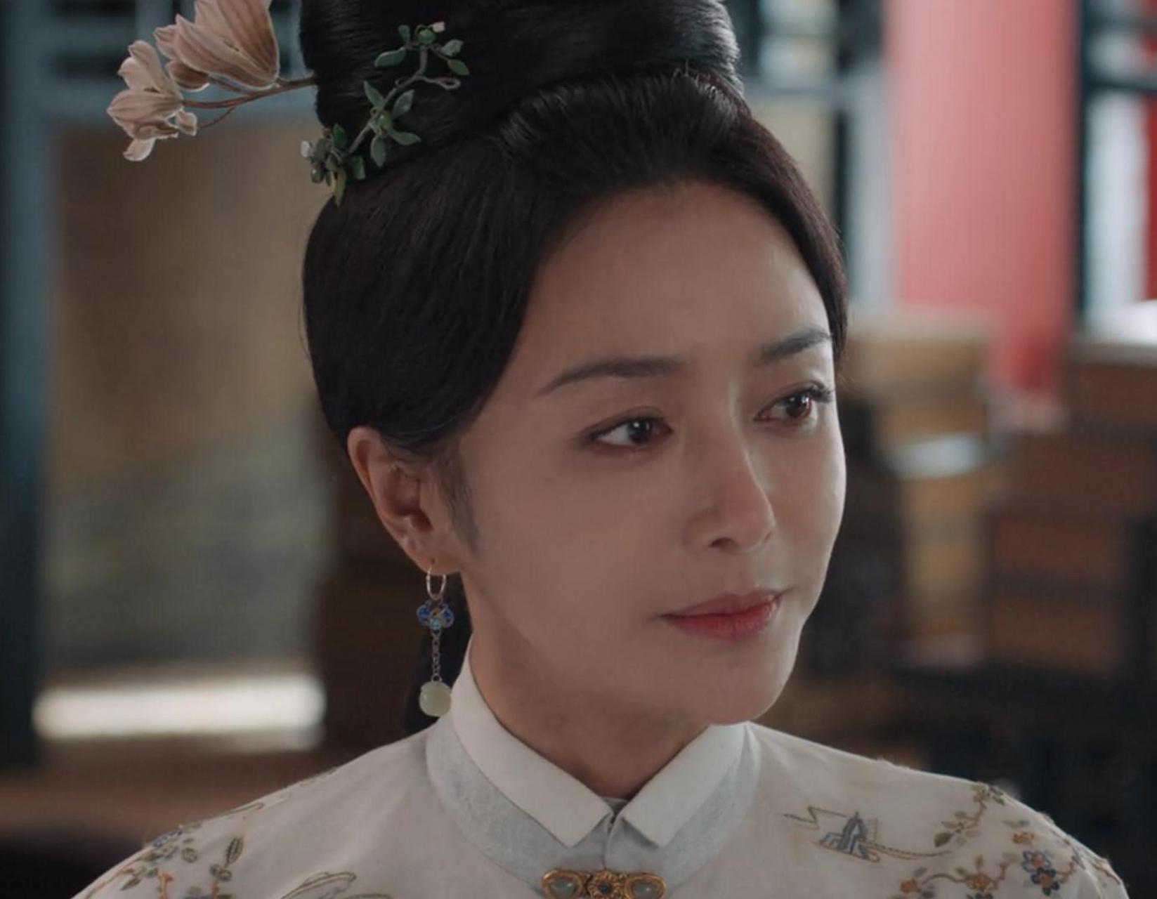 万万没有想到,秦岚饰演的女三号苏怀柔,才是《云襄传》女主角中的真正