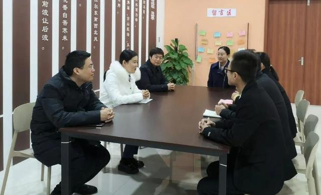 丁卫卫赴邹平市宣讲党的十九届六中全会精神