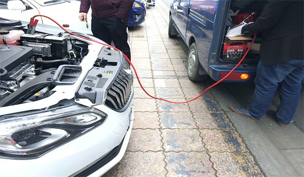 汽车搭线正确方法