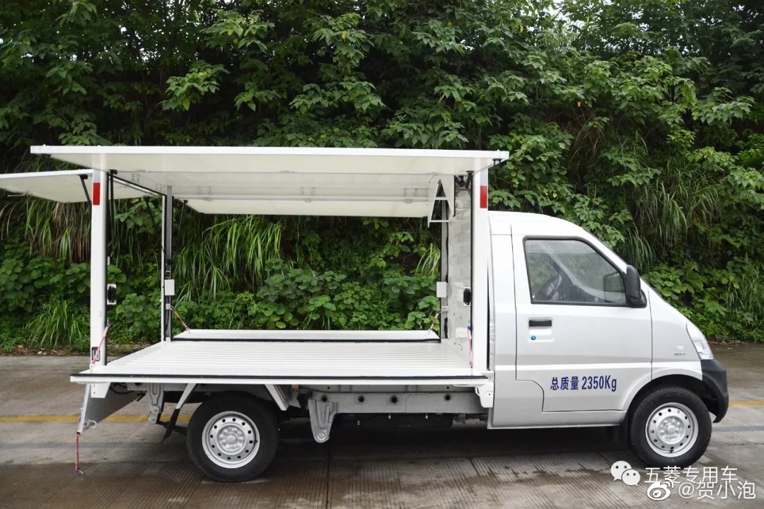 五菱翼开启售货车:地摊经济的正规主力军