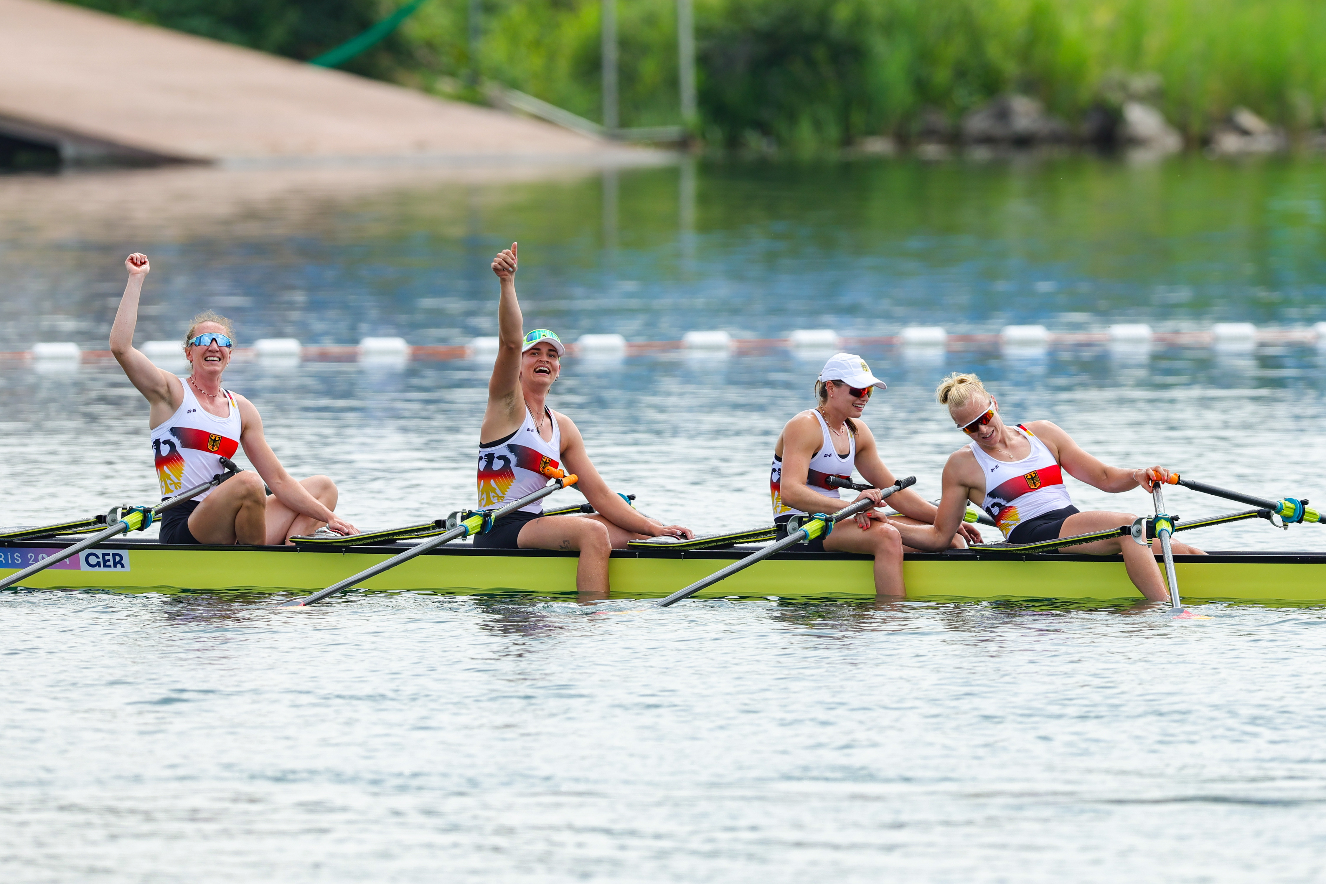 巴黎奥运会|赛艇——女子四人双桨决赛赛况(2)
